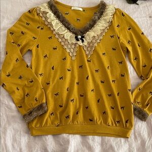 Axes Femme Mustard Yellow Cat Print Sweater Size Small